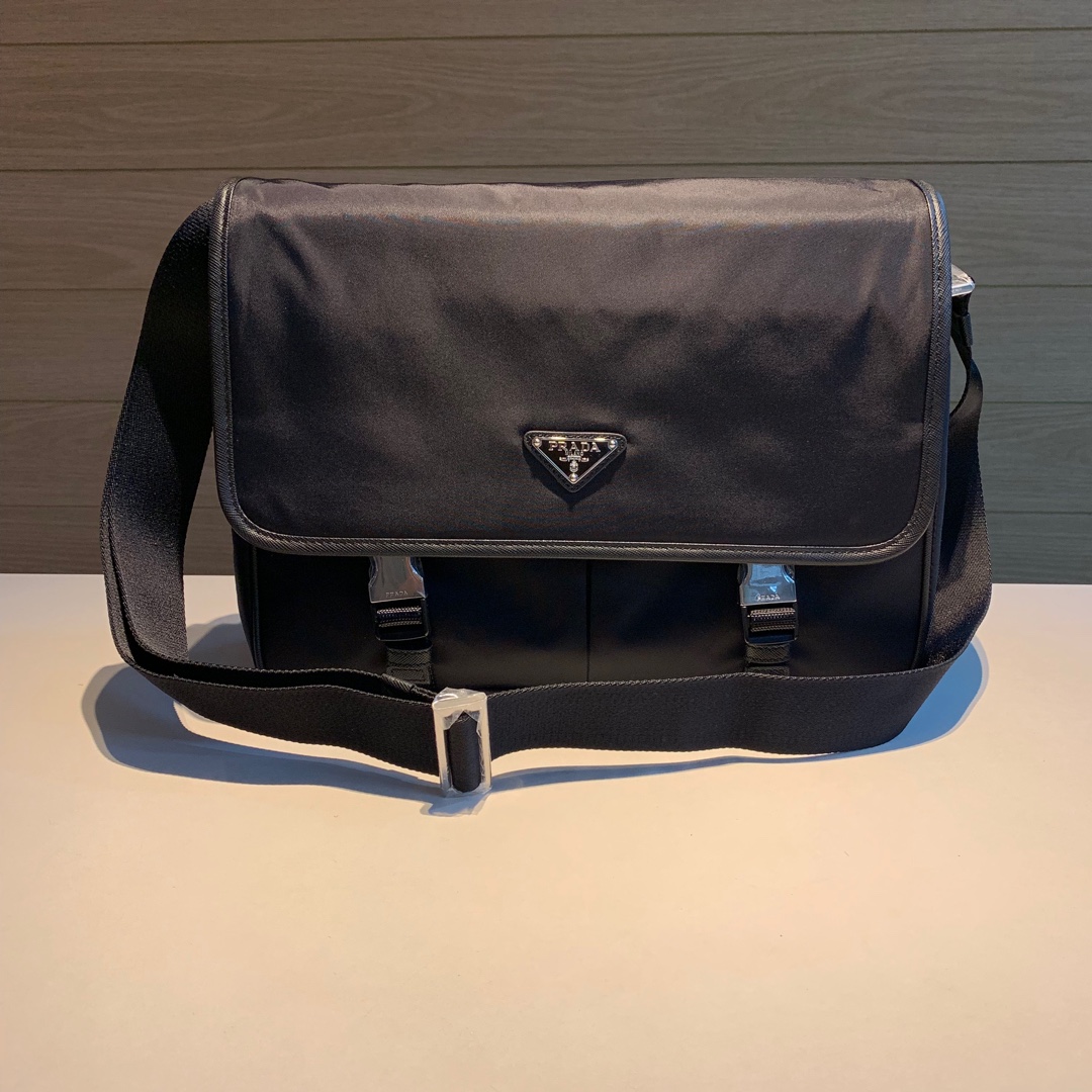 프라다 리나일론 사피아노 레더 숄더 백 블랙 2VD769 2DMH F0002 V OLO